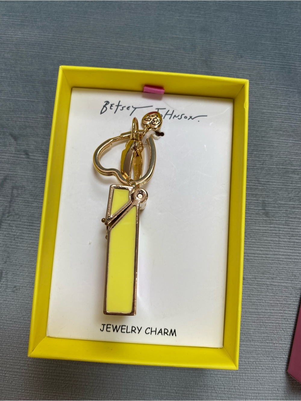 Betsey Johnson Crayon Box Keychain Charm NIB Opens, pink and yellow,gold - Picture 7 of 13